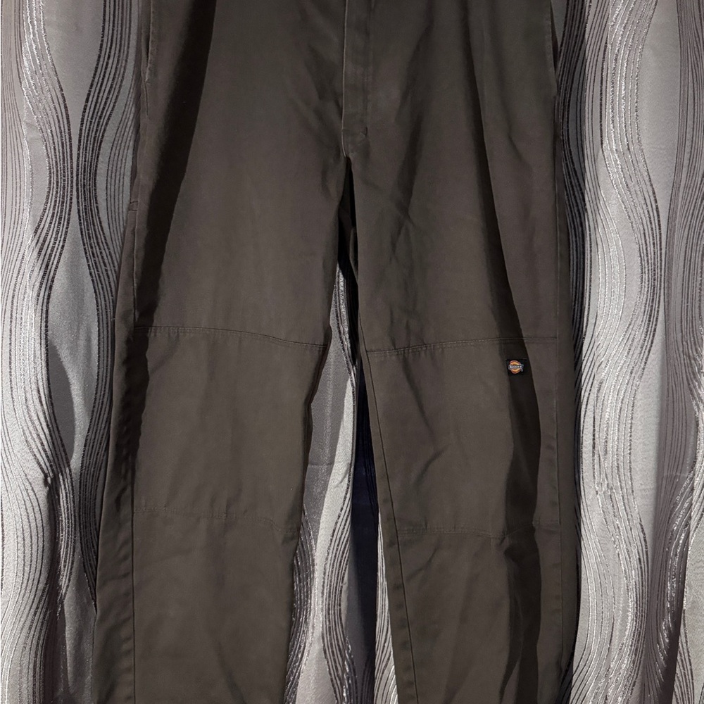Dickies Brown Cargo Pants with Lightweight Fabric and Straight Fit